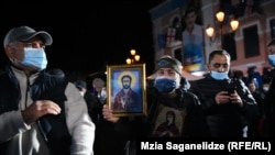 Сторонники "Грузинской мечты" празднуют победу