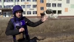 Спецрепортаж из села Великая Новоселка, где уже год люди живут под обстрелами, а фронт проходит совсем рядом Спецрепортаж из села Великая Новоселка, где уже год люди живут под обстрелами, а фронт проходит совсем рядом