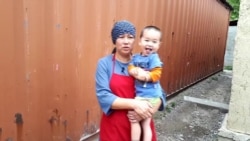 Фельдшер-вдова с четырьмя детьми живет в железном контейнере без отопления Фельдшер-вдова с четырьмя детьми живет в железном контейнере без отопления