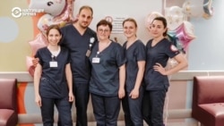 Российская ракета в Киеве убила детского врача-гематолога Оксану Леонтьеву и оставила сиротой ее пятилетнего сына
 Российская ракета в Киеве убила детского врача-гематолога Оксану Леонтьеву и оставила сиротой ее пятилетнего сына