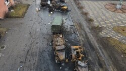 Сгоревшая военная техника в Бородянке Киевской области, 3 мая 2022 года. Фото: Reuters