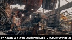 Территория завода "Азовсталь"