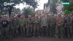 "Из мести забрал моего мужа!" В "ЛНР" – облавы на мужчин, их принуждают ехать на войну с Украиной "Из мести забрал моего мужа!" В "ЛНР" – облавы на мужчин, их принуждают ехать на войну с Украиной