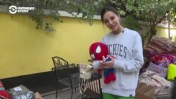 "Пришло много детей, принесли свои игрушки": в Таджикистане собирают гуманитарную помощь для пострадавших от конфликта на границе "Пришло много детей, принесли свои игрушки": в Таджикистане собирают гуманитарную помощь для пострадавших от конфликта на границе