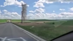 Волонтер из Северодонецка покинул город на велосипеде Волонтер из Северодонецка покинул город на велосипеде