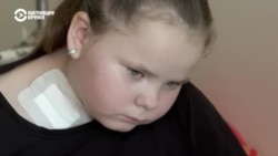 Полина из Харькова почти потеряла руку – осколок раздробил ей сустав. Девочку будут лечить за границей Полина из Харькова почти потеряла руку – осколок раздробил ей сустав. Девочку будут лечить за границей