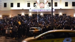 "Для очень многих людей 14 февраля станет первым шагом на улицу". Леонид Волков – о смысле протеста фонариками с сердечками "Для очень многих людей 14 февраля станет первым шагом на улицу". Леонид Волков – о смысле протеста фонариками с сердечками