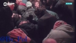 Протесты глазами силовиков: опубликованы видео, снятые в автозаках и во время задержаний Протесты глазами силовиков: опубликованы видео, снятые в автозаках и во время задержаний