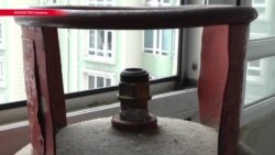 Жертва квартирных мошенников пообещала взорвать газ и покончить с собой, когда ее пришли выселять Жертва квартирных мошенников пообещала взорвать газ и покончить с собой, когда ее пришли выселять