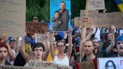 Владимир Зеленский внес законопроект, возвращающий независимость НАБУ и САП: что известно Владимир Зеленский внес законопроект, возвращающий независимость НАБУ и САП: что известно