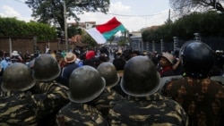 Протесты на Мадагаскаре: как развивались события Протесты на Мадагаскаре: как развивались события