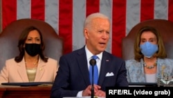 Джо Байден обращается к Конгрессу, 28 апреля 2021 года