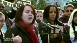 Нелегалы в США пришли к Верховному суду и требуют, чтобы их оставили в стране Нелегалы в США пришли к Верховному суду и требуют, чтобы их оставили в стране