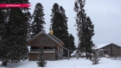 "Самая красивая деревня России" отбивается от туристов "Самая красивая деревня России" отбивается от туристов