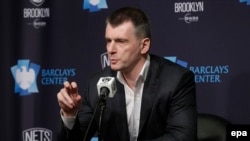 Михаил Прохоров