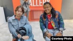 Туран Устюгов с режиссером Азизом Заировым (справа)