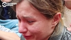 Медики в Минске вышли на улицы помогать раненым. Их жестко задержали и дали по 10 суток ареста Медики в Минске вышли на улицы помогать раненым. Их жестко задержали и дали по 10 суток ареста