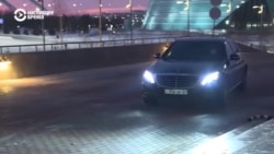 В Казахстане чиновникам хотят разрешить подрабатывать в такси. Это законно? В Казахстане чиновникам хотят разрешить подрабатывать в такси. Это законно?