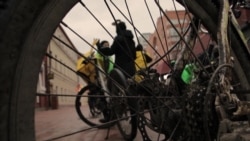 Вакцинация гастарбайтеров: будет ли она в Москве бесплатной? Вакцинация гастарбайтеров: будет ли она в Москве бесплатной?