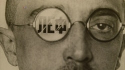 В Нью-Йорке выставляют лучшие фотографии первых 20 лет СССР В Нью-Йорке выставляют лучшие фотографии первых 20 лет СССР