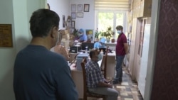 В Таджикистане вакцинацию сделали обязательной. Вот как прививают население В Таджикистане вакцинацию сделали обязательной. Вот как прививают население