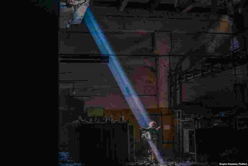 Военнослужащий ВСУ "Орест" на комбинате "Азовсталь" в Мариуполе, 7 мая 2022 года. 