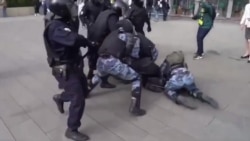 "Он просто не мог физически это сделать". За что судят фигуранта "московского дела" Павла Устинова "Он просто не мог физически это сделать". За что судят фигуранта "московского дела" Павла Устинова