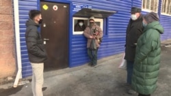 В Алматы кормят бесплатными обедами полторы сотни нуждающихся В Алматы кормят бесплатными обедами полторы сотни нуждающихся