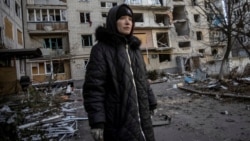 Как полицейские "Белые ангелы" помогают людям в прифронтовых городах Донбасса, спецрепортаж Как полицейские "Белые ангелы" помогают людям в прифронтовых городах Донбасса, спецрепортаж