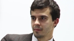 "Теперь во всей России действуют кадыровские порядки". Роман Доброхотов – о своем уголовном деле и допросах родственников "Теперь во всей России действуют кадыровские порядки". Роман Доброхотов – о своем уголовном деле и допросах родственников