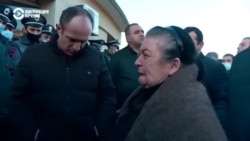 В Ереване родственники пропавших без вести в Нагорном Карабахе вышли на митинг В Ереване родственники пропавших без вести в Нагорном Карабахе вышли на митинг