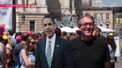 Урок на рекорд: как Украина массово учила английский Урок на рекорд: как Украина массово учила английский