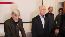 "Папа, очень скучаю по тебе. Надеюсь, тебя скоро тебя выпустят": письмо дочери историка Дмитриева перед приговором отцу "Папа, очень скучаю по тебе. Надеюсь, тебя скоро тебя выпустят": письмо дочери историка Дмитриева перед приговором отцу