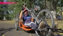 Парень с ДЦП решил доехать до океана на велосипеде Парень с ДЦП решил доехать до океана на велосипеде