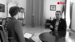 Садовый: "Сколько ни говори о борьбе с коррупцией, она сама себя не уничтожит" Садовый: "Сколько ни говори о борьбе с коррупцией, она сама себя не уничтожит"