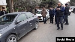 Поврежденный автомобиль Тофига Ягублу