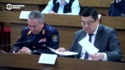 В Парламенте Кыргызстана предложили назначать министрами и премьером людей без опыта госслужбы В Парламенте Кыргызстана предложили назначать министрами и премьером людей без опыта госслужбы